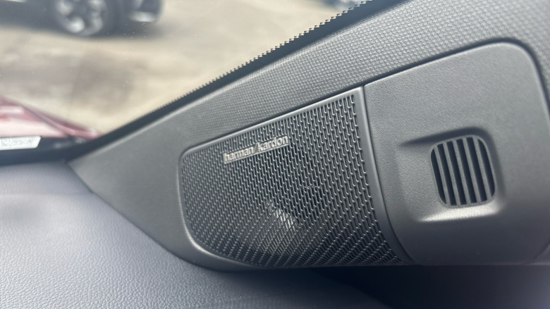 Renault 4 110kW Iconic+ 52kWh Comfort range 5dr Auto Electric Estate